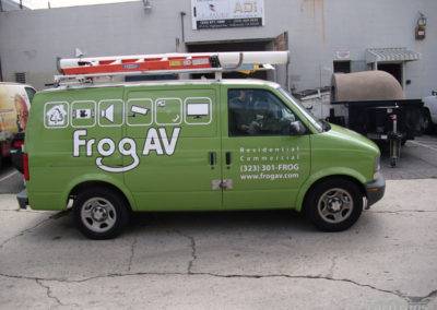 Frog AV Van Wrap