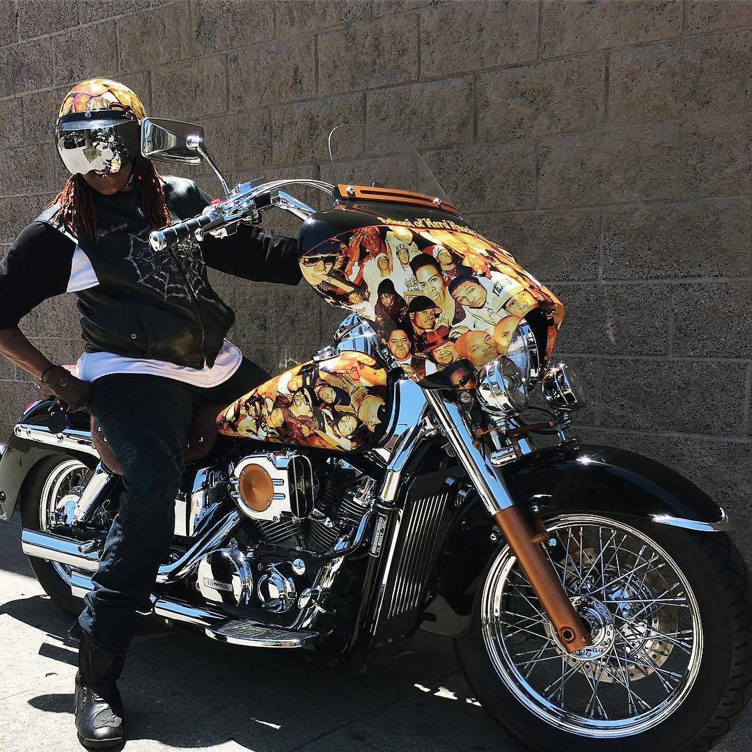 Hip Hop Heads! Motorcycle wrap 
#hiphop #carswithoutlimits #losangeles #carwraps #cars #wrapstyle #wrappermapper #motorcycle