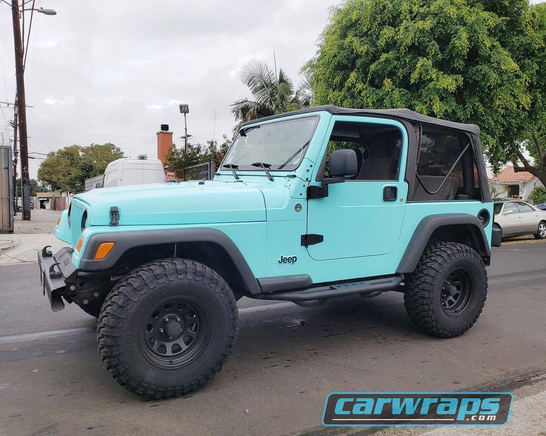 A beacon of light on an overcast day, with Satin Key West on this beast. #doyou #carwrap #socal #vehiclewrap #instagood #jeepwrap #instadaily #losangeles #fellers #paintisdead